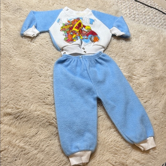 Vintage Other - 6/9m Vintage 70s fleece Blue/White Baby boy Outfit Cartoon Print